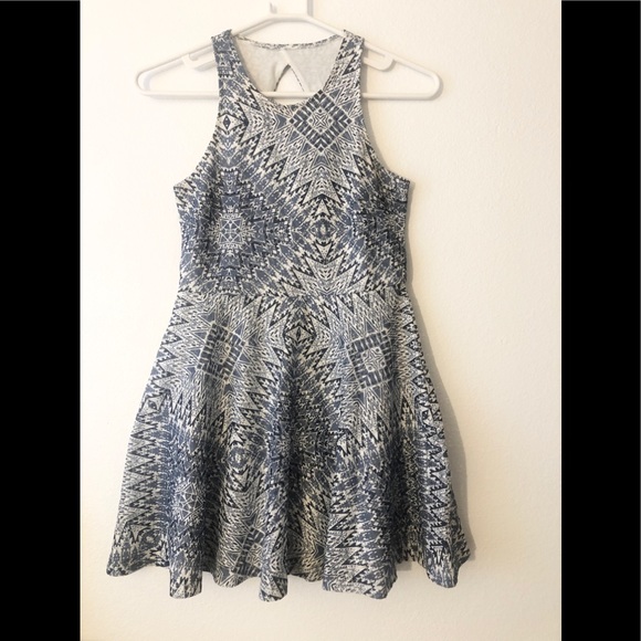 Aeropostale Dresses & Skirts - Aeropostale blue/white apron dress size(S)